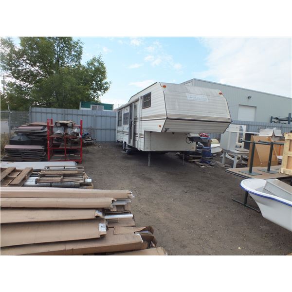 1989 Bonair 5th Wheel Holiday Trailer