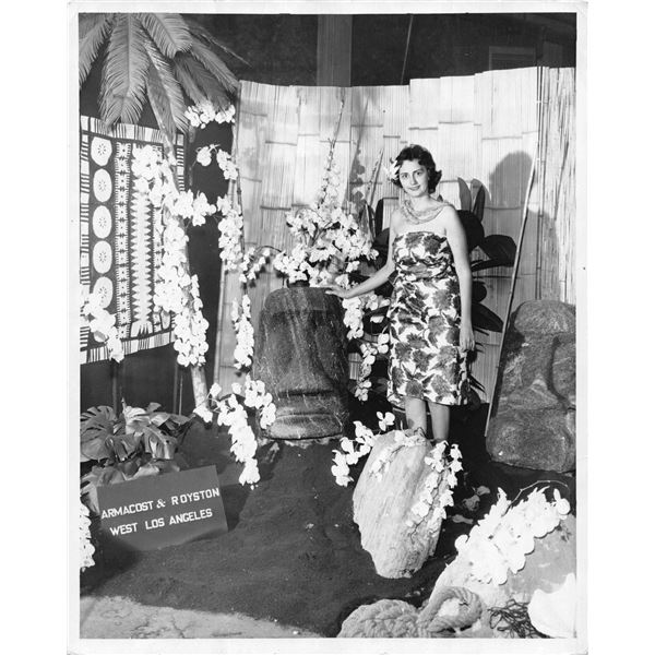 OCEANIC ARTS ORANGE COUNTY FLORAL SHOW BOOTH PHOTO STILL.