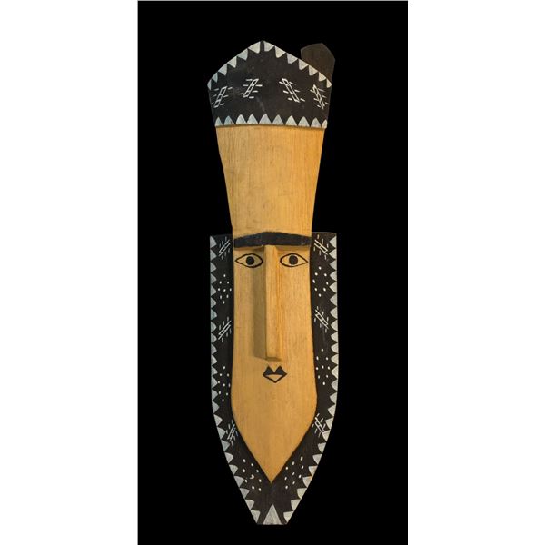MICRONESIAN MORTLOCK ISLAND TAPUANU MASK.