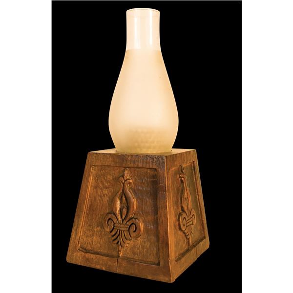 OA CUSTOM "FLEUR-DE-LIS" LAMP MASTER PATTERN/SHOWROOM SAMPLE.