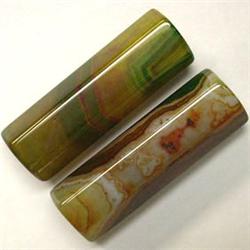 125 CTS TWO AGATE BEADS 39x12 MM