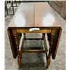 Image 5 : Beautiful Wood Folding Table