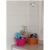 Image 4 : PORCH ITEMS - COUNTER TOPS AND HANGING ITEMS - RACKS, AND GARDENING ITEMS PLEASE SEE IMAGES FOR MORE