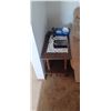 Image 1 : END TABLE AND SILK PLANT