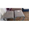 Image 1 : 26' HOLLOW TUBED OUTSIDE STOOLS