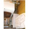 Image 1 : SMALL SHELF, ?30 RECORDS; 2-FOLDING CHAIRS; AURORA "BOUNCE BACK"; 25-FAMILY GAME MULTIPLE BOARDS (SE