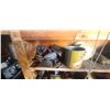 Image 10 : WOODEN BENCH WITH ALL CONTENT