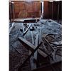 Image 1 : ALL CONTENT OF UPPER LEVEL OF MAIN BARN (WOOD, METAL) CABLE (WATCH STEP) PLEASE SEE IMAGES FOR MORE