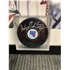Image 2 : Wayne Gretzky - Picture with Autographed Puck - NYR