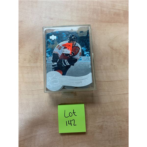 Variety of Star Selects Upper Deck Cards