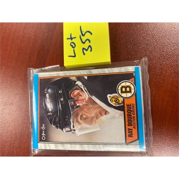 Pack of Cards Including Ray Bourque and Mike Vernon