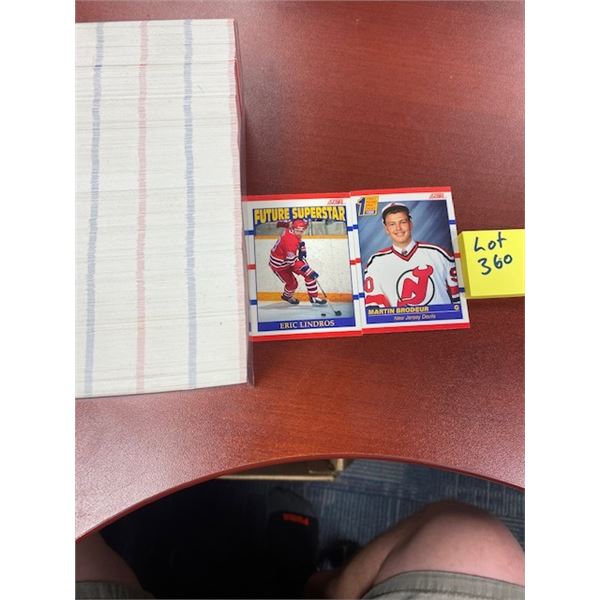 1990 Score Incuding Jaromir And Brodeur RC!!! High grade!