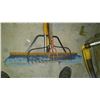 Image 2 : BUNDLE OF GARDEN TOOLS, RAKE, BUSHBROOM, ETC.