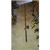 Image 1 : DEWAVE 100Z DAWAI 10' FISHING ROD