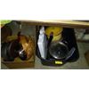 Image 1 : TOTE & BOX OF COOKWARE