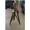 Image 1 : RED ACCENT TRIPOD