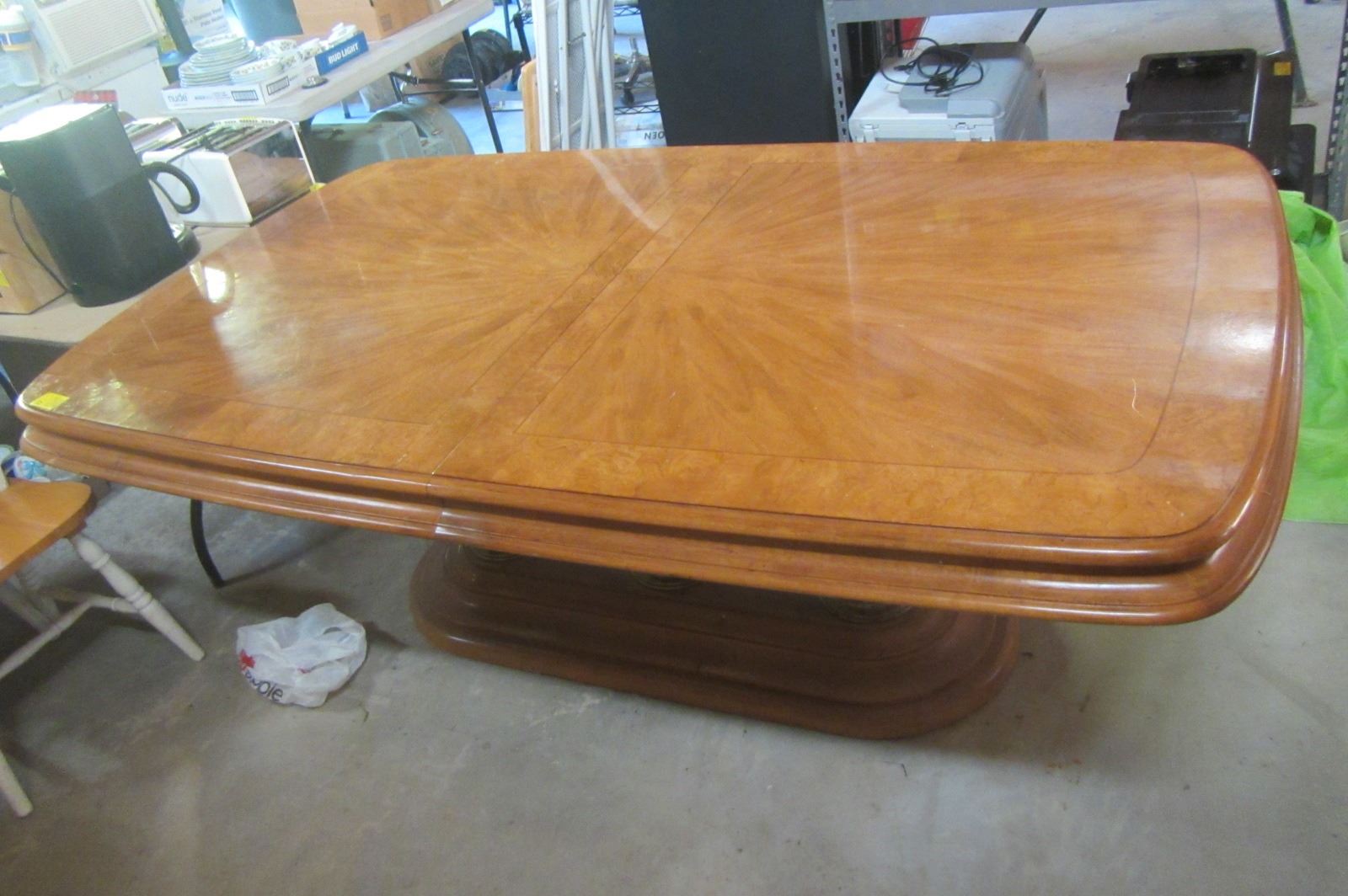 LG. DINING TABLE