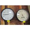 Image 1 : 2 WALL CLOCKS