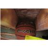 Image 2 : METAL BASKETBALL HOOP W/BALL