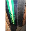 Image 3 : SKIS & POLES