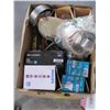 Image 2 : 3 BOXES OF LIGHT BULBS, ETC.