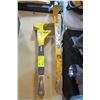 Image 1 : LG. DEWALT PRYBAR & STANLEY PRYBAR