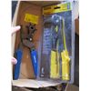 Image 1 : STANLEY RIVETER & HOLE PUNCH