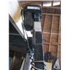 Image 2 : HANDY LIFT MOBILITY LIFT