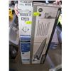 Image 1 : NEW 4 BULB LIGHT FIXTURE & BOX OF BULBS