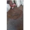 Image 2 : HORSESHOE HANDLED COOKING GRILL