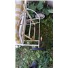 Image 2 : 2 WROUGHT IRON LOUNGE CHAIRS W/PADS