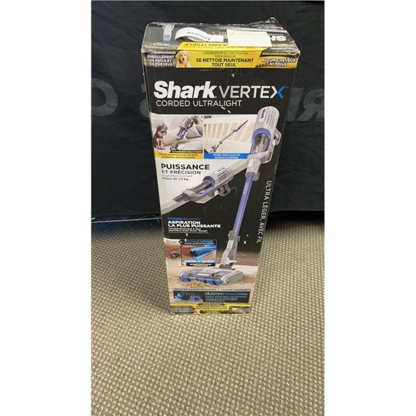 SHARK VERTEX ULTRALIGHT BAGLESS VACUUM - TESTED WORKING, RETAIL $329