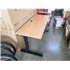 Image 2 : ELECTRIC LIFT DESK 60" X 24" WORKING