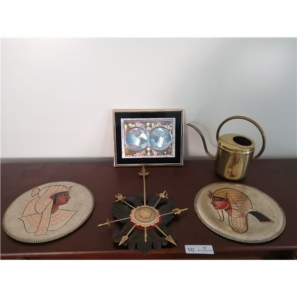 Assorted Old World Decor