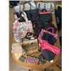 Image 1 : Nice Selection of Totes Tapestry and Travel Bags Plus Wallets