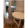 Image 2 : Five Foot Tall Mirror With 22" Inch Radius Table and a Small Step