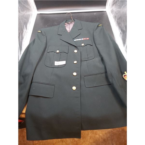 Canadian Military Uniform Size 7040 1982