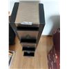 Image 3 : 32" Tall x 9" Long x 8" Wide Small Wooden Organizer With Drawers