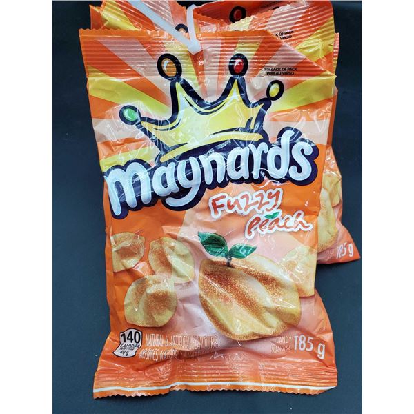 Maynards Fuzzy Peach Gummy Candy (6 x 185g)