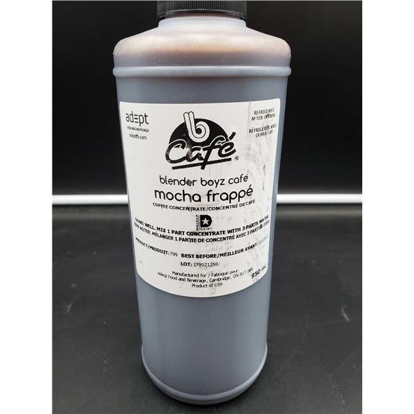 b Cafe Blender Boyz Cafe Mocha Frappe (950ml)