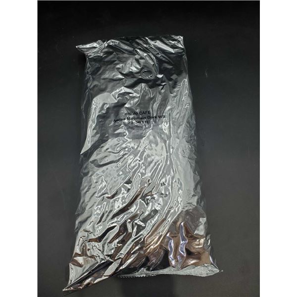 Mo'Jo Cafe Andes Mountain Dark Whole Bean Coffee (2lbs)