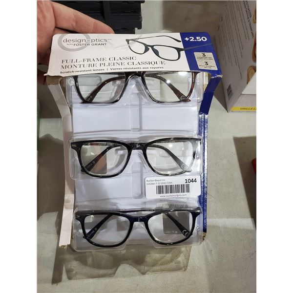 Foster Grants lot of 3 +2.50 readers