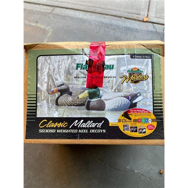 Flambeau Set of 12 Classic Mallard Decoys