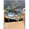 Image 2 : Flambeau Set of 12 Classic Mallard Decoys
