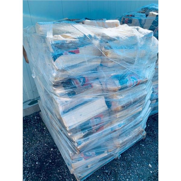 Wholesale pallet lot of Firewood ( approx 1/2 cord, bundled)