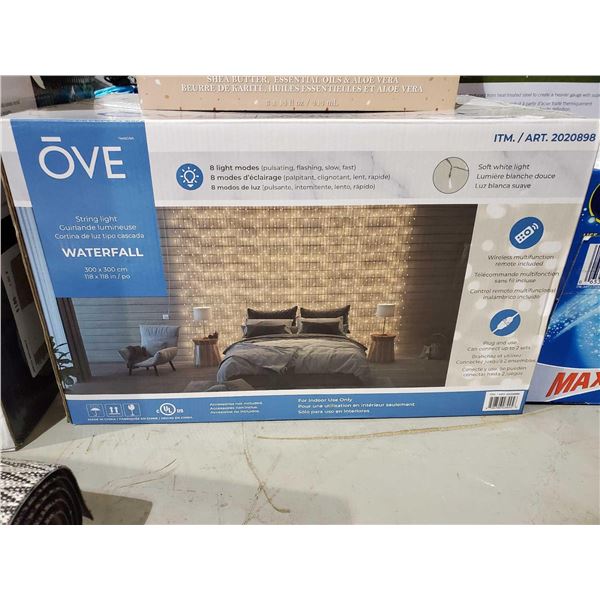 Ove Waterfall String Light Set 118 x 118 inches