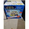 Image 1 : Oxi Clean max efficieny detergent