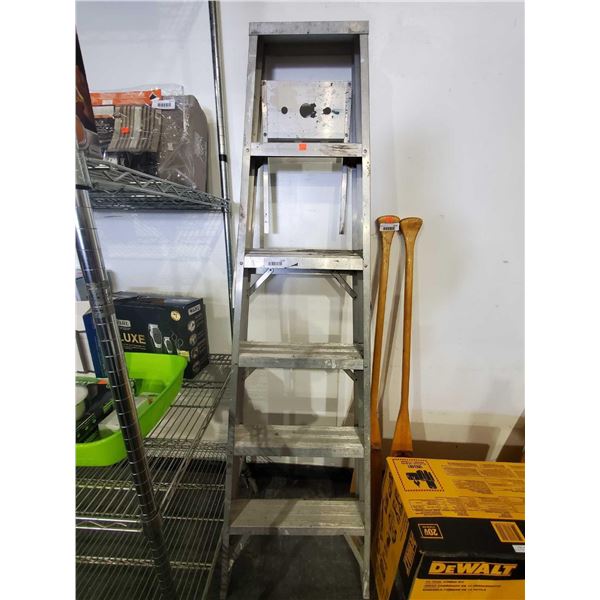Aluminum Step Ladder 6 ft