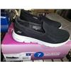 Image 1 : Skechers Go walk performance womens shoes size 7