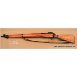British No 4 MK 2 T Enfield, 303 cal, bolt rifle  in near mint condition with bayonet and extra  cli